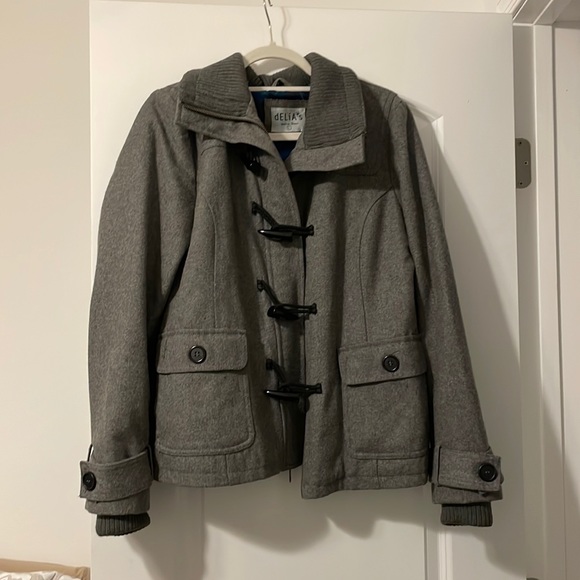 Grey coat - Picture 1 of 3